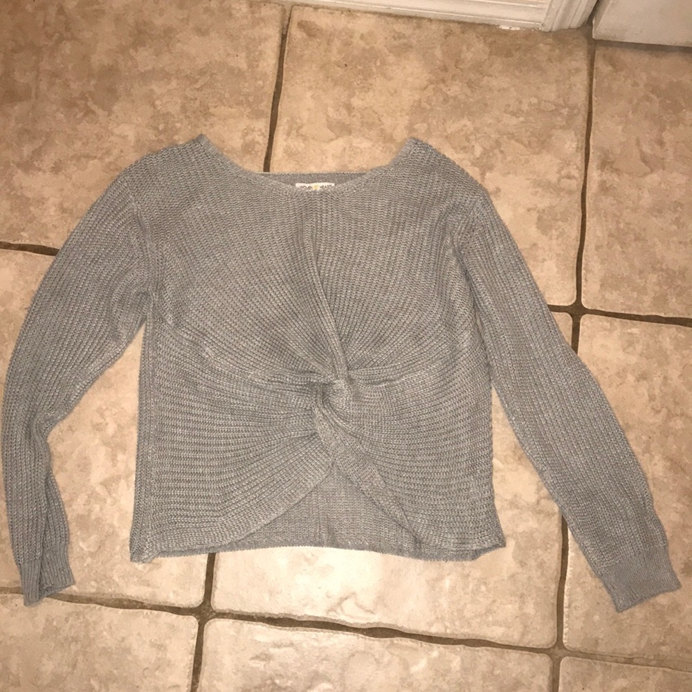 grey sweater